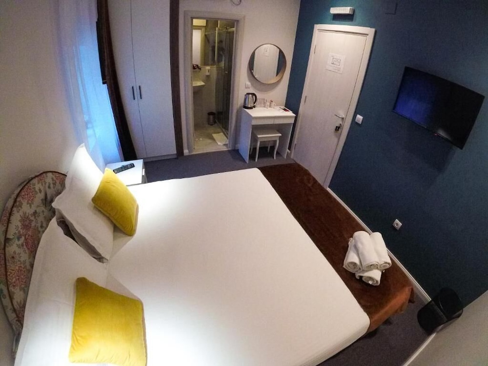 Economy Double Room, City View
