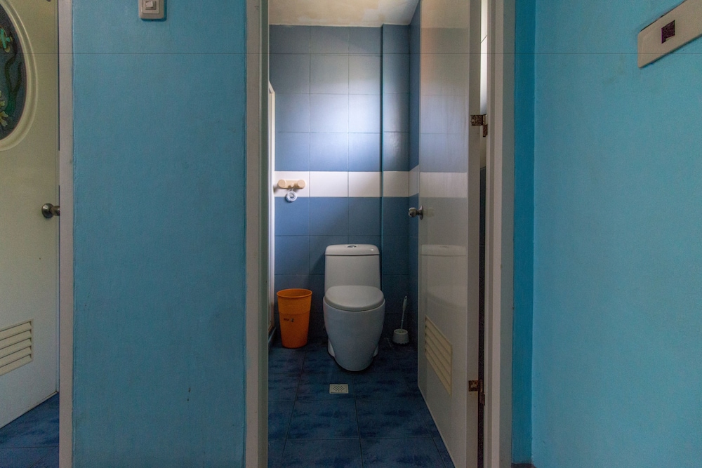 Deluxe Room, Air conditioning - Photo 4