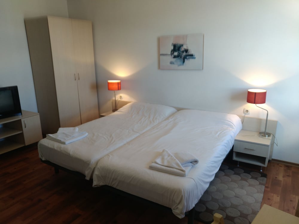 Family Studio, 3 Twin Beds