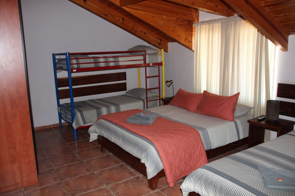 Semi Self-catering suite photo 3
