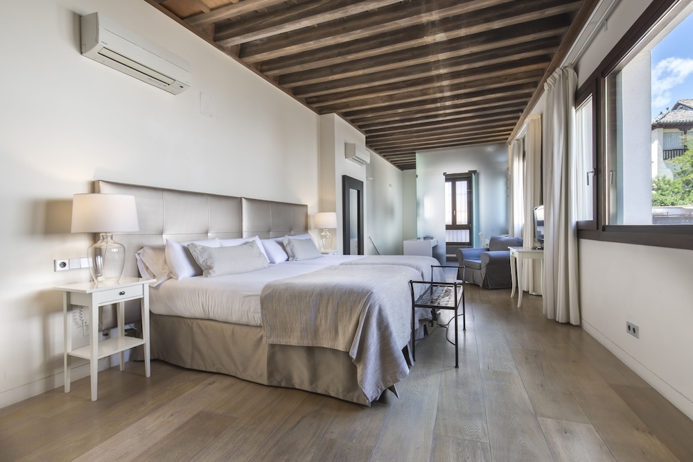 Suite (Alhambra View) - Photo 24