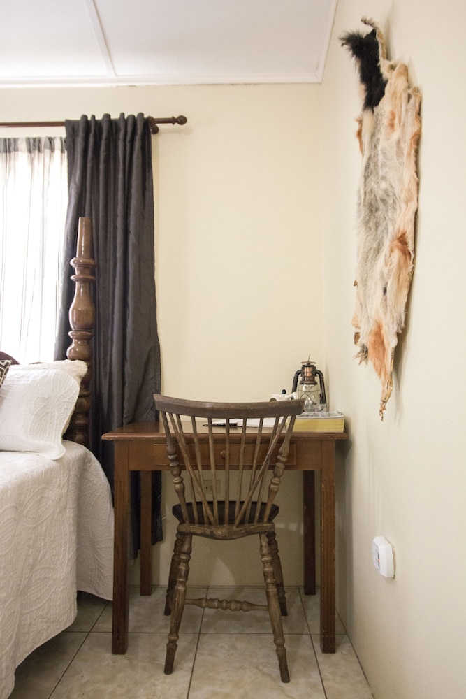 Deluxe Room, 1 Double Bed, Refrigerator, Garden View photo 3