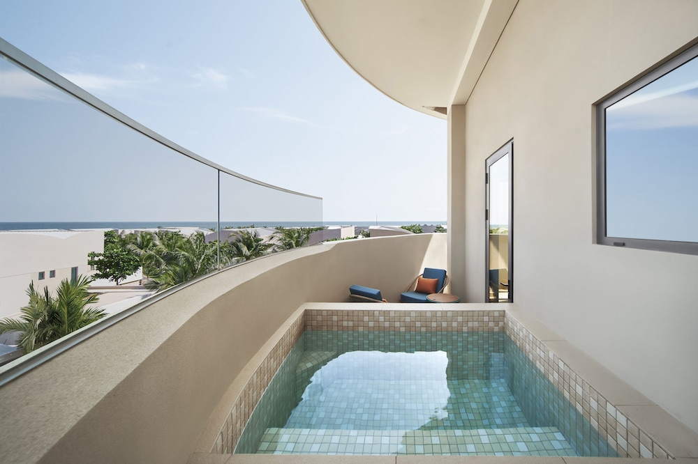 2 Bedroom Balcony Residences - Photo 4