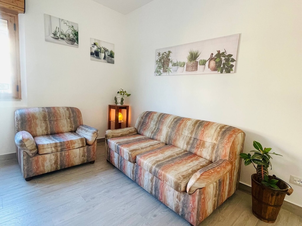 Apartment, 2 Bedrooms, Smoking, Balcony