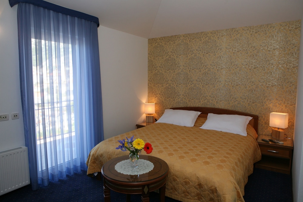 Exclusive Double Room