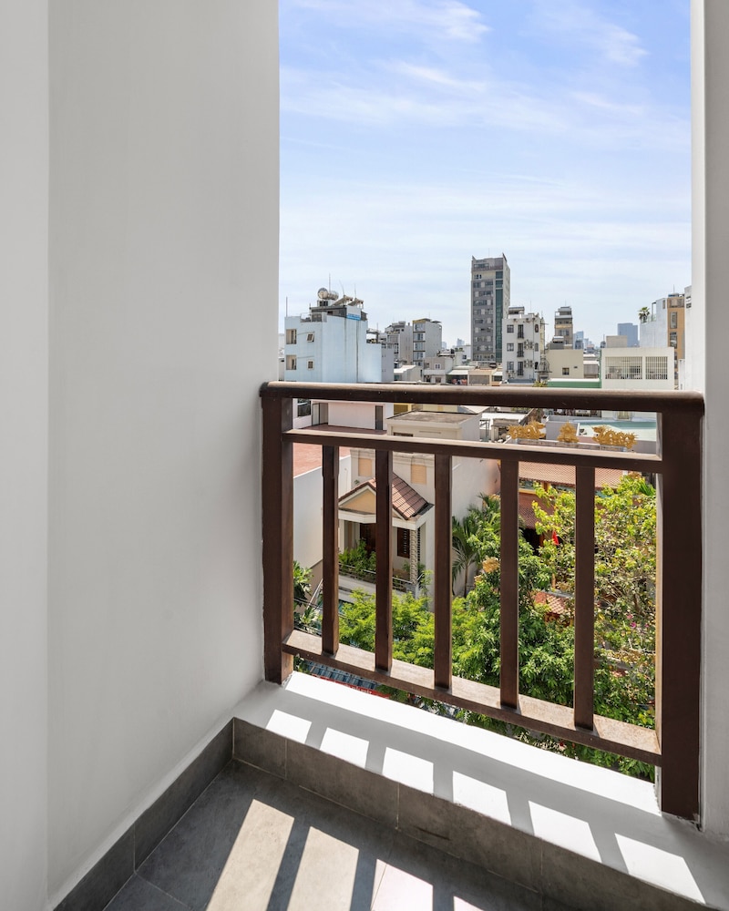 Studio, Balcony, City View - Photo 4
