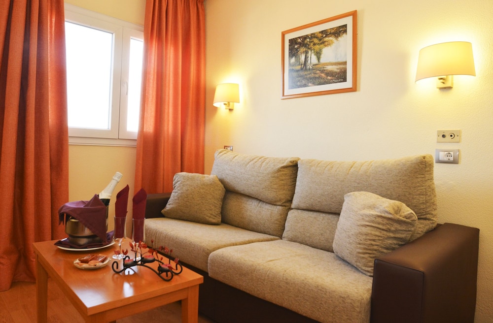 Double room with living room - Photo 3