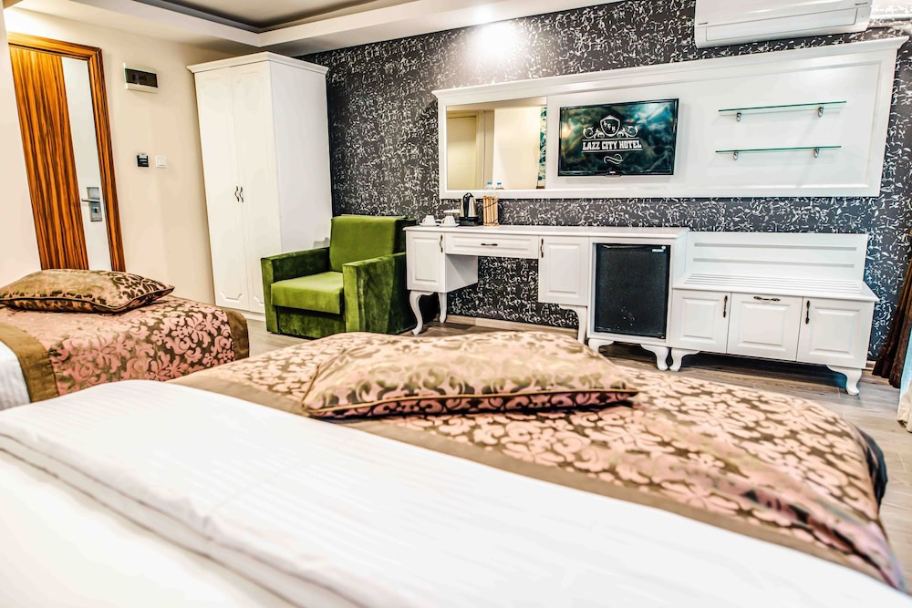 Deluxe Quadruple Room photo 1