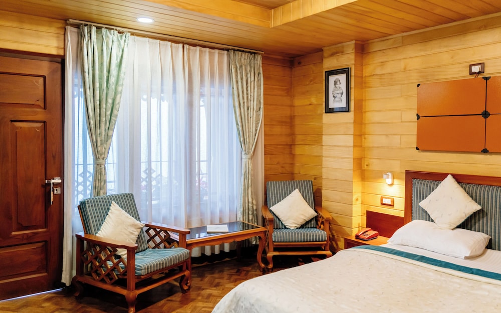 Premium View Room - Photo 4
