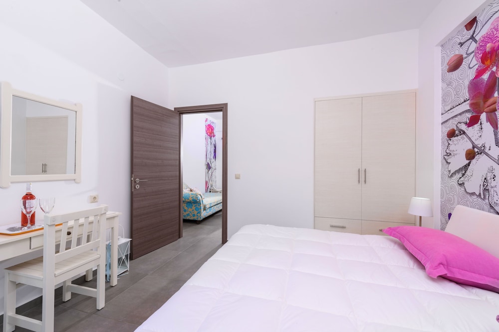 Superior Apartment, 1 Bedroom (for 4) - Photo 6