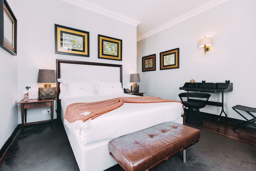 Royal Double Room, Jetted Tub, City View