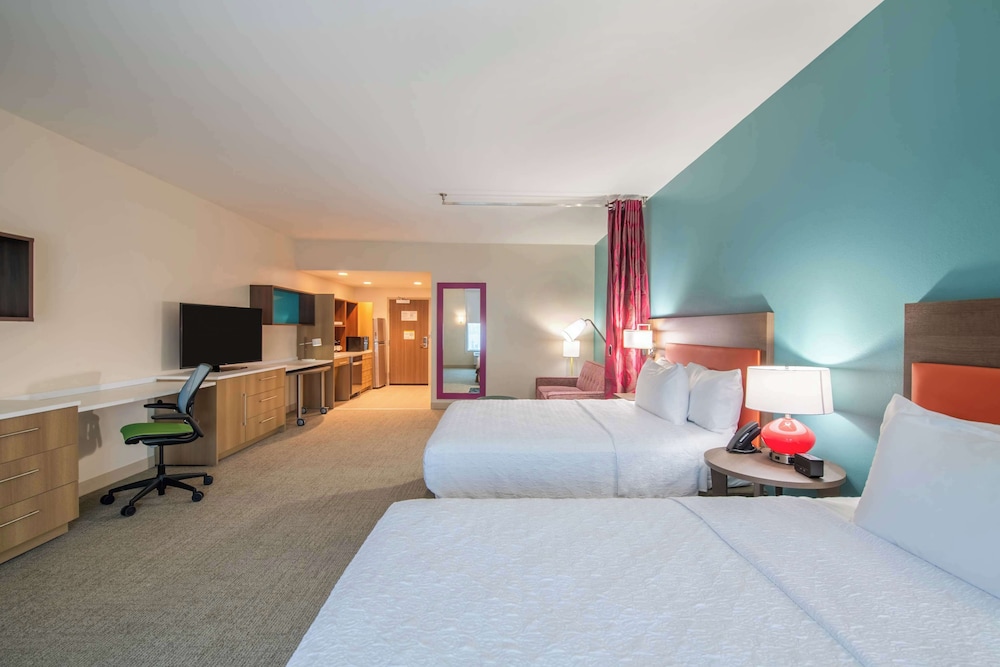 Studio Suite, 2 Queen Beds, Accessible, Bathtub photo 3