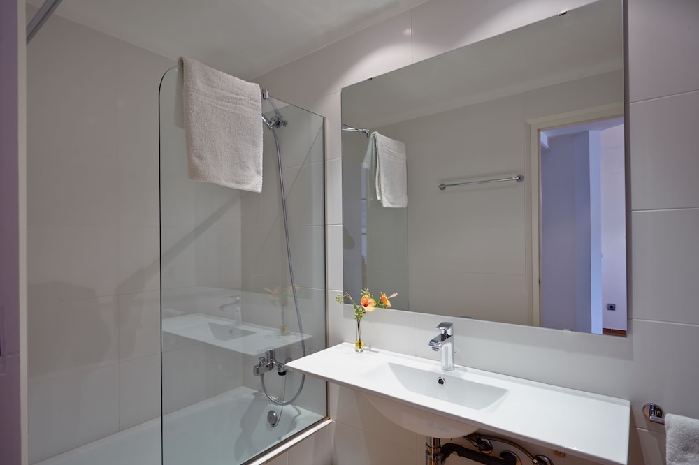Apartment, 2 Bedrooms, Terrace, Sea View (DU 2H 313) photo 2
