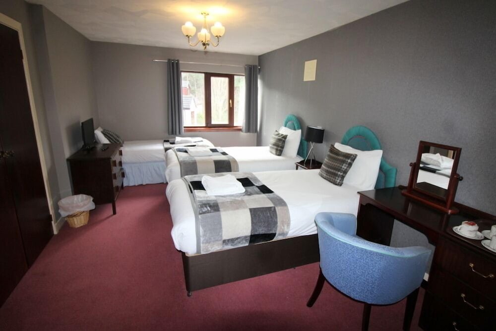 Basic Triple Room photo 3