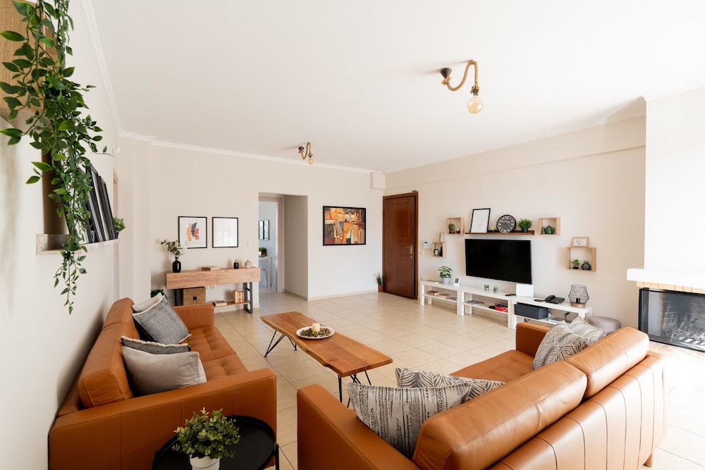 Family Apartment photo 1