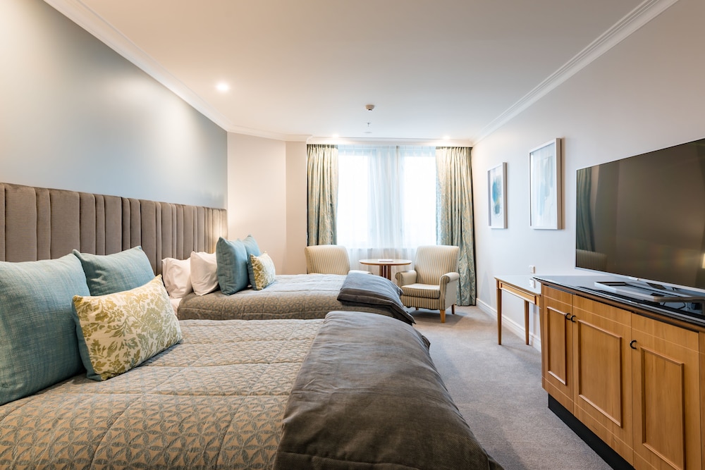 Classic Twin Room