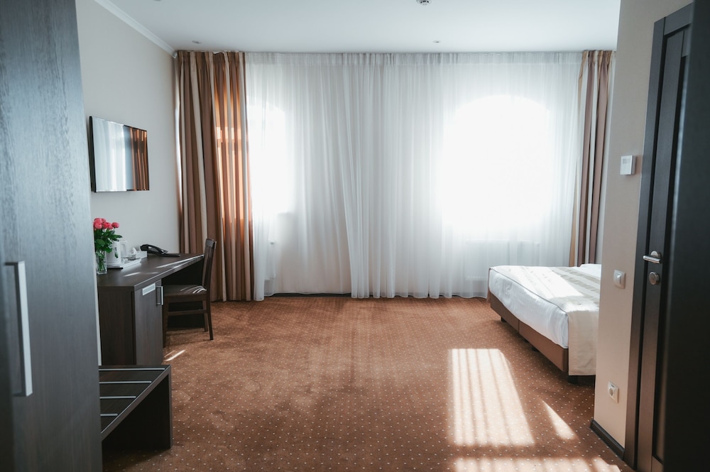 Superior Double or Twin Room photo 2