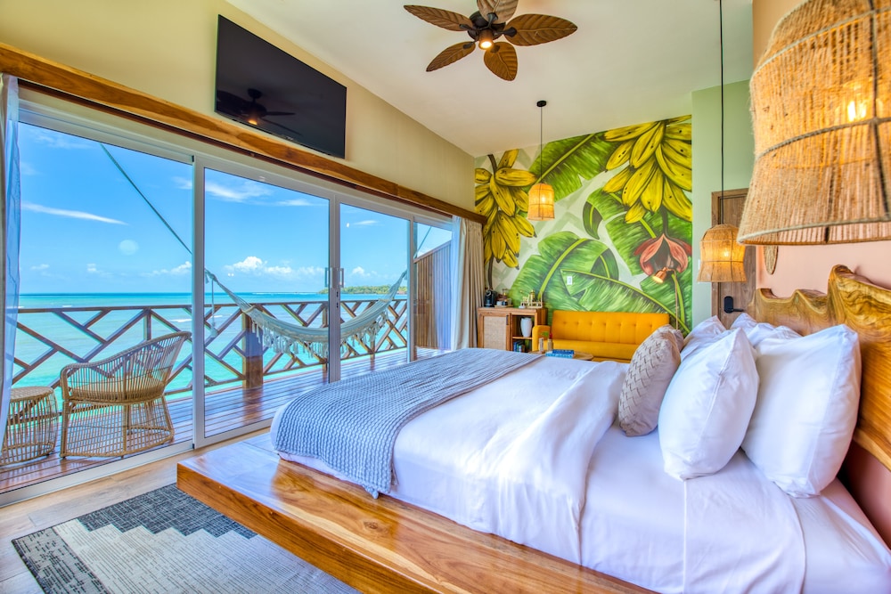 Oceanview King Suite - Photo 1