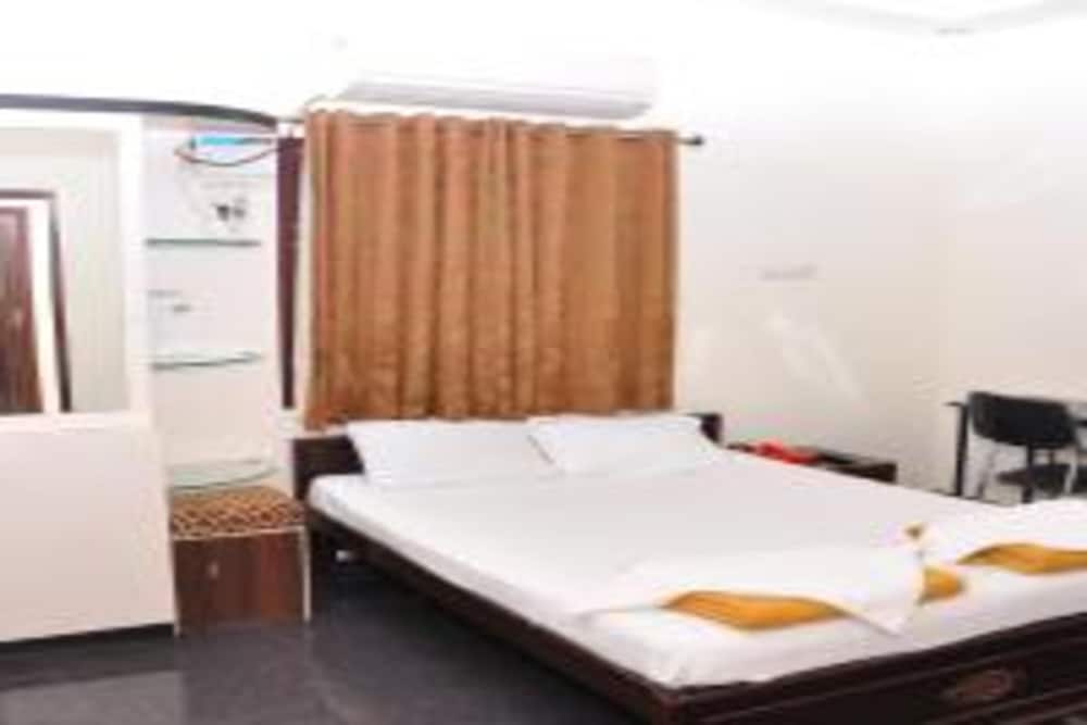 Standard Room - Photo 4