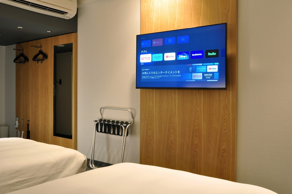 Twin Room, Non Smoking - Photo 5