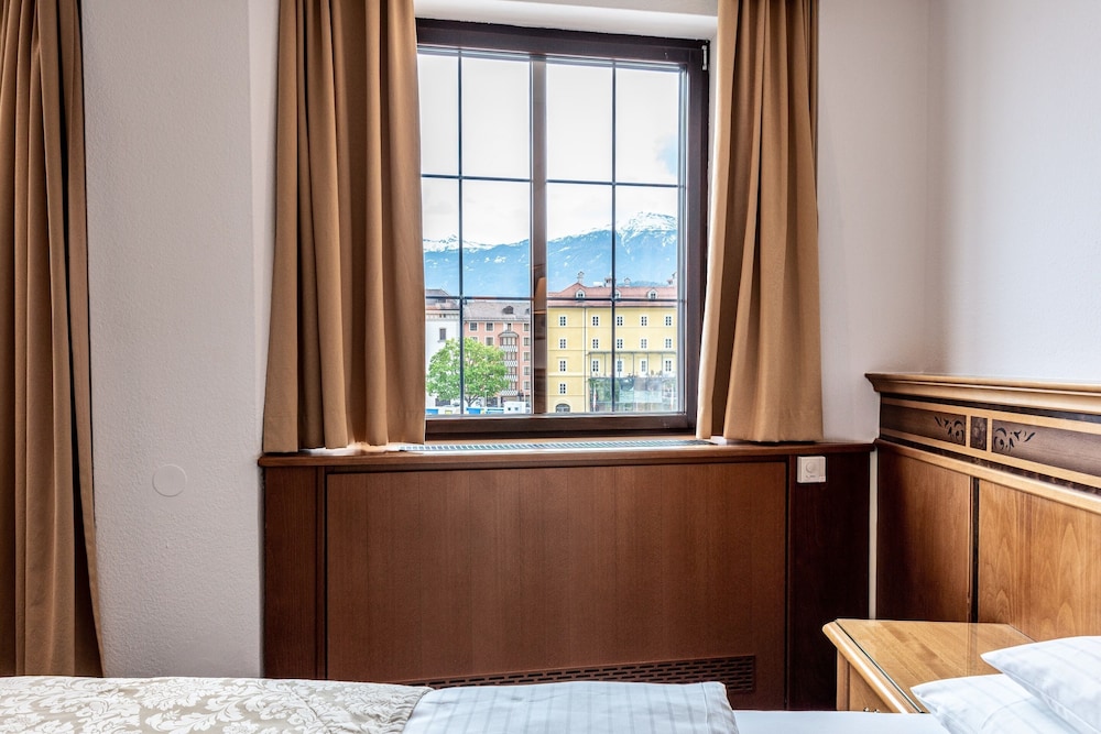 Double Room, River View - Photo 1