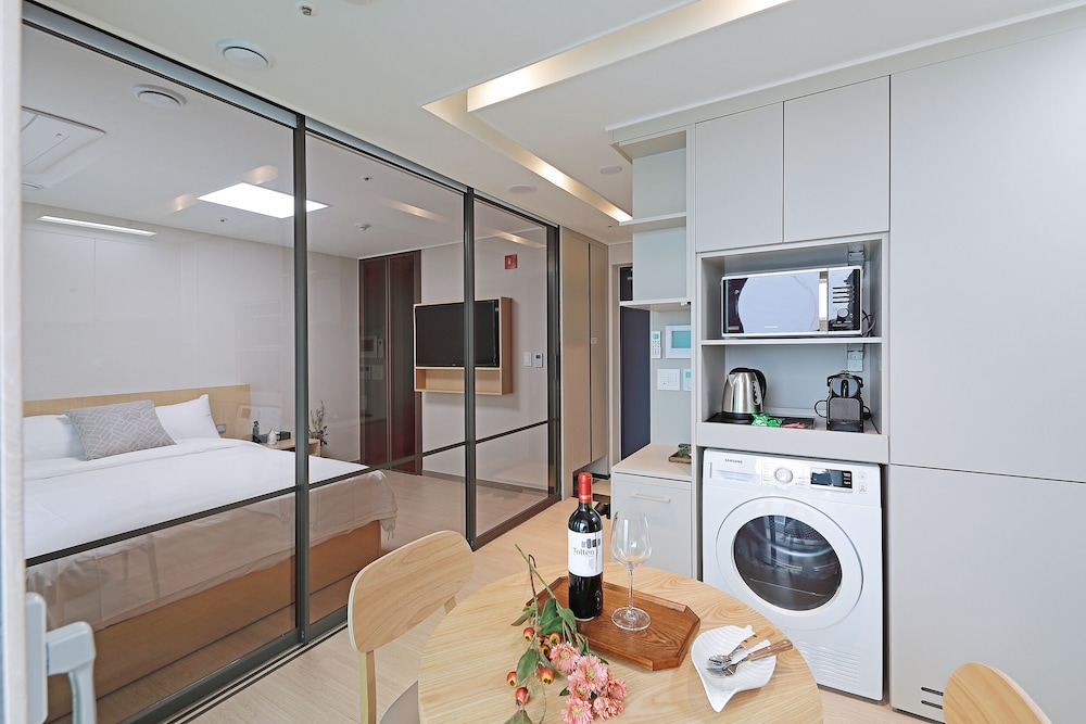 Superior Double Room, City View photo 2