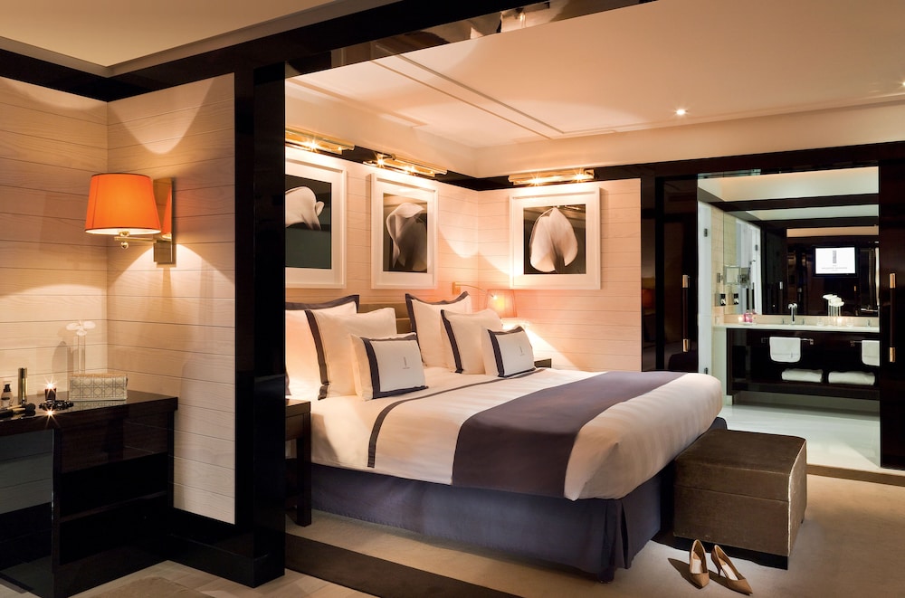 Suite (Majestic)