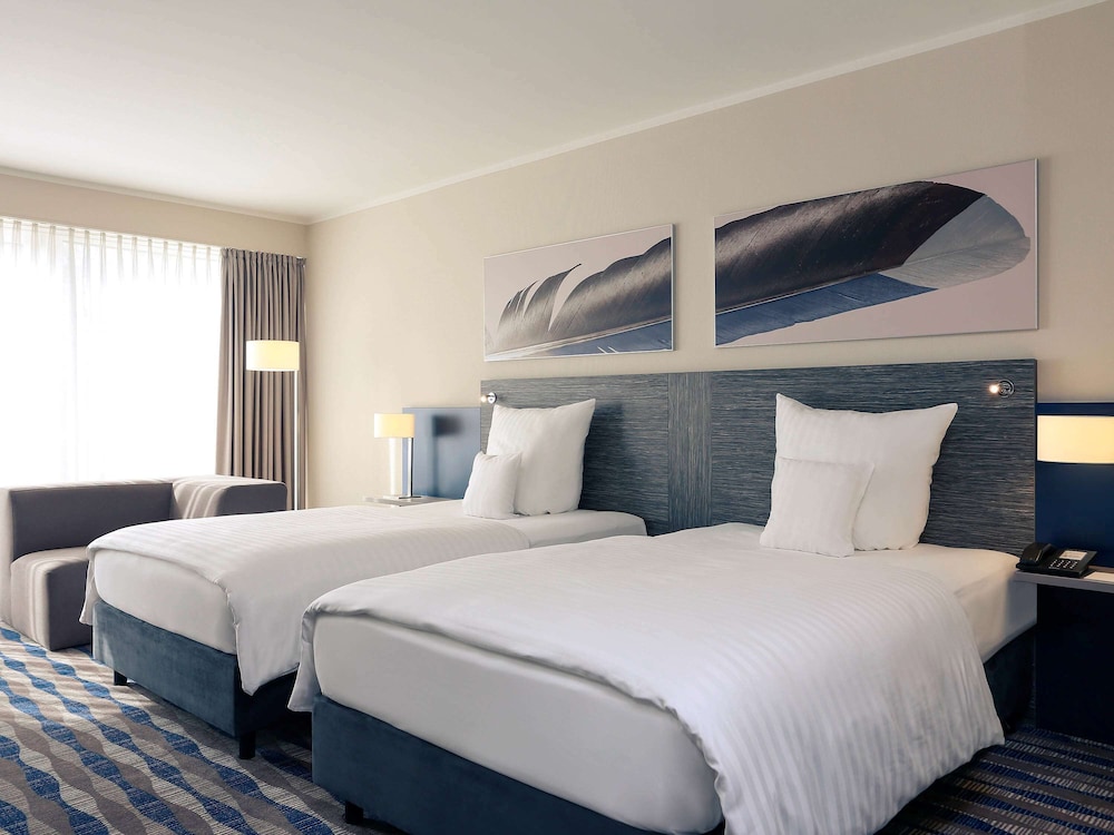 Deluxe Room, 2 Twin Beds - Photo 1