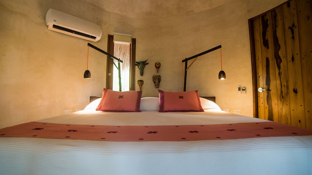 Casa Maya Partial Ocean View A/c