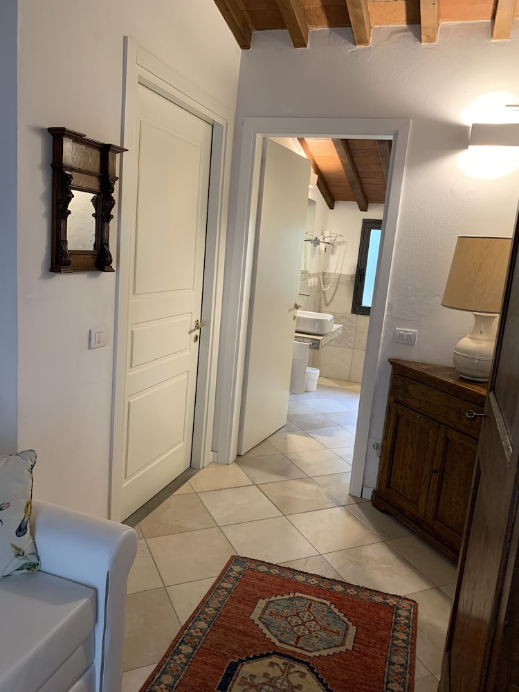 Deluxe Triple Room, Annex Building