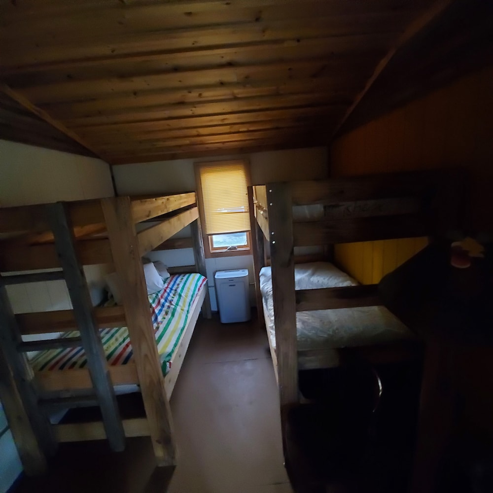 Cabin photo 1
