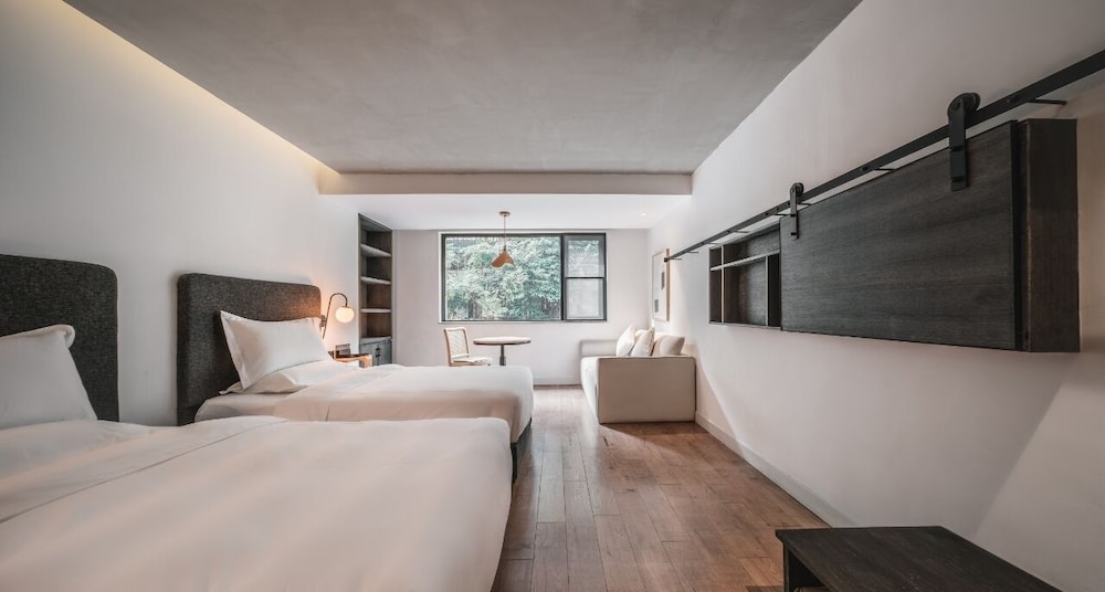City Twin Room