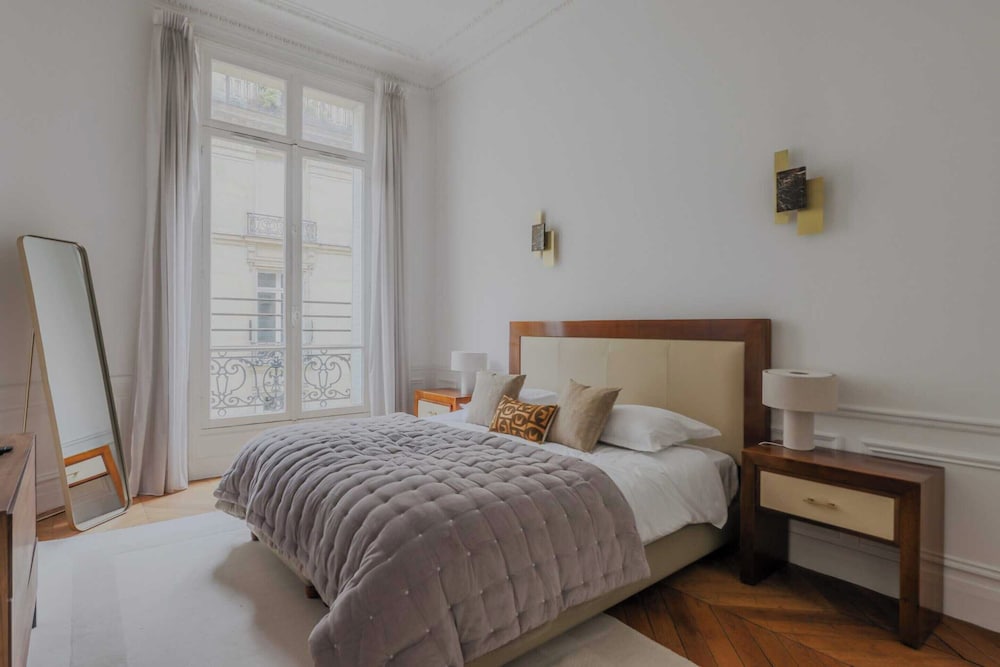 Apartment photo 3