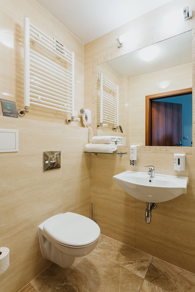 Classic Double Room - Photo 3