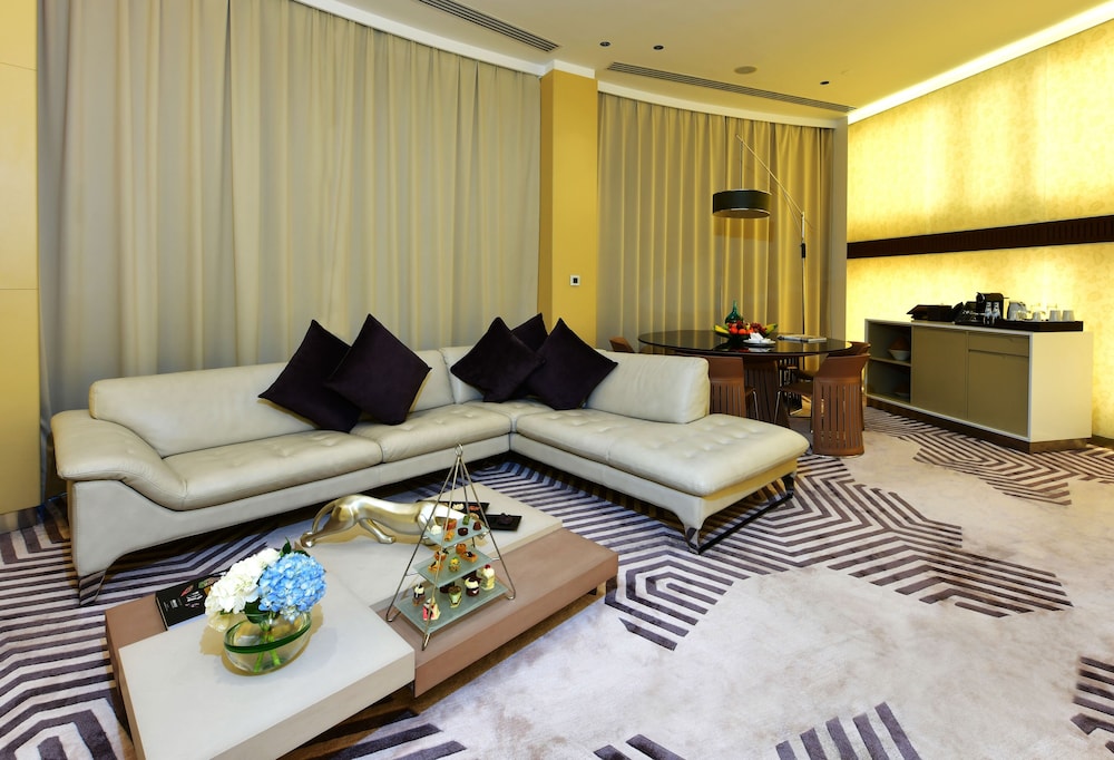 Executive Suite photo 3