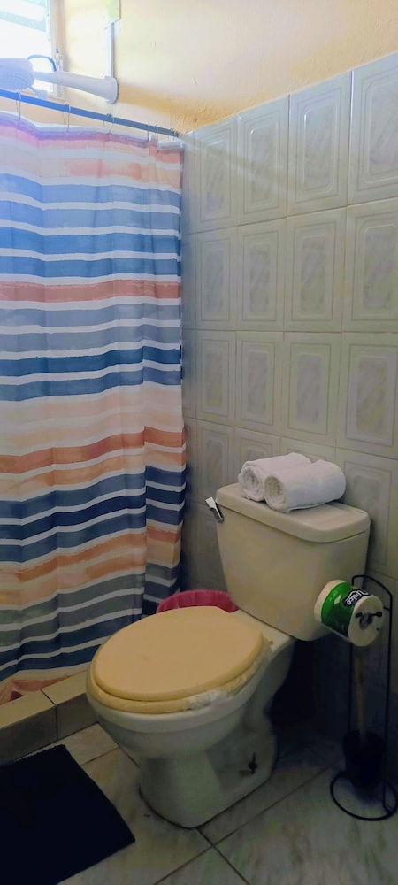 Business Twin Room photo 3