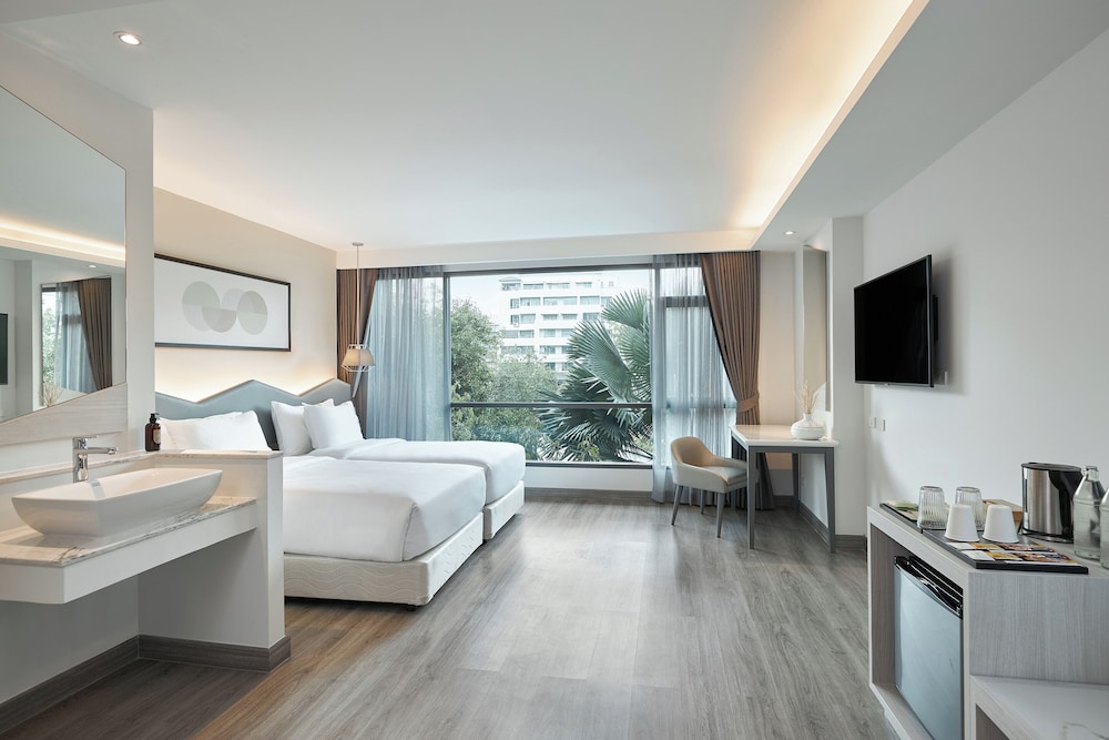 Deluxe Room, Park View photo 3