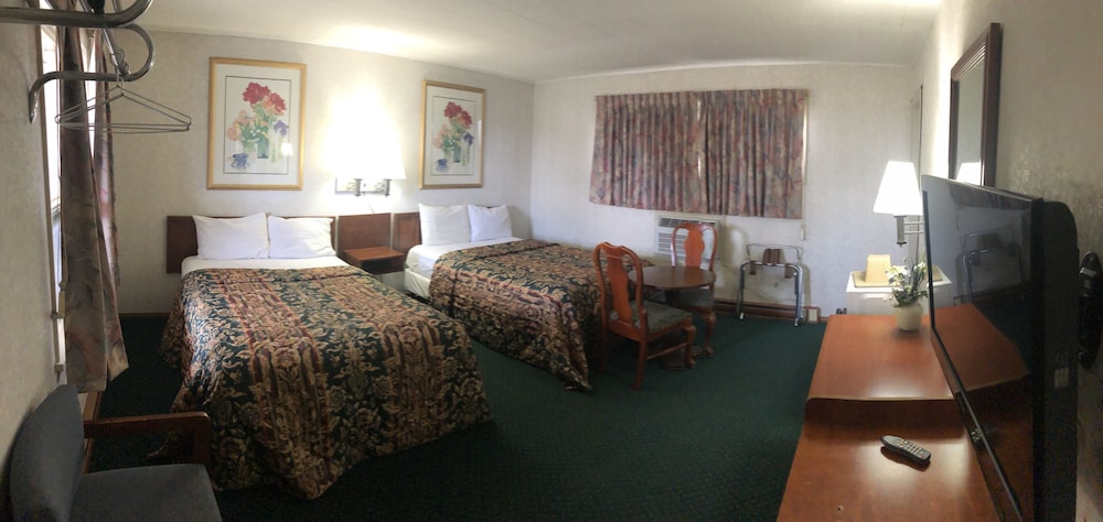 Room, 2 Double Beds, Non Smoking photo 2