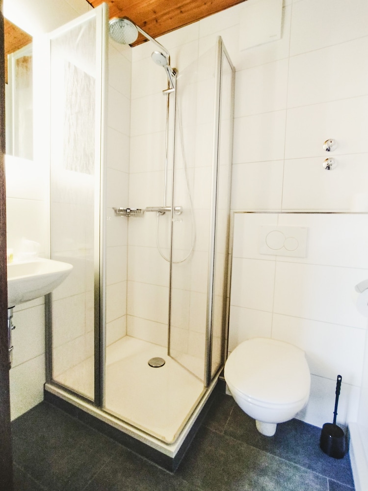 Apartment, Private Bathroom photo 3
