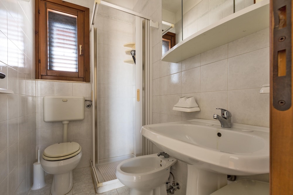 Villa photo 3