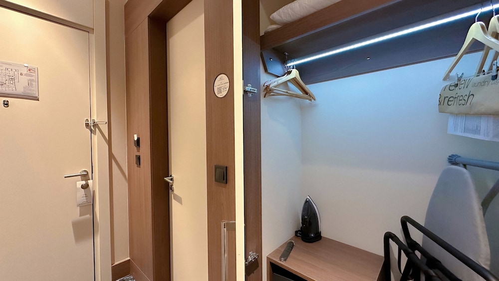 Classic Room, 1 Double Bed - Photo 7