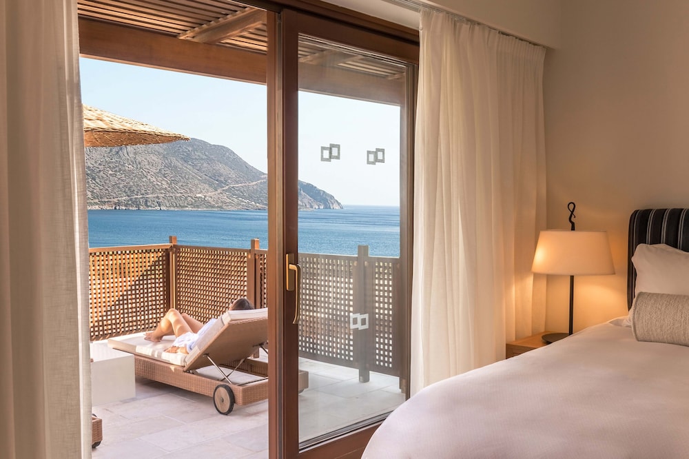 Deluxe Suite, Sea View
