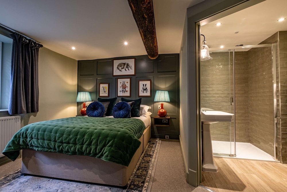 Boutique Double Room - The Bell photo 2