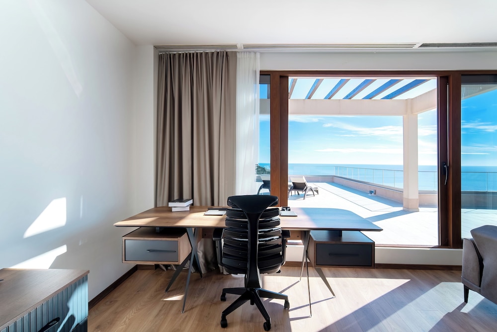 Elite Villa photo 1