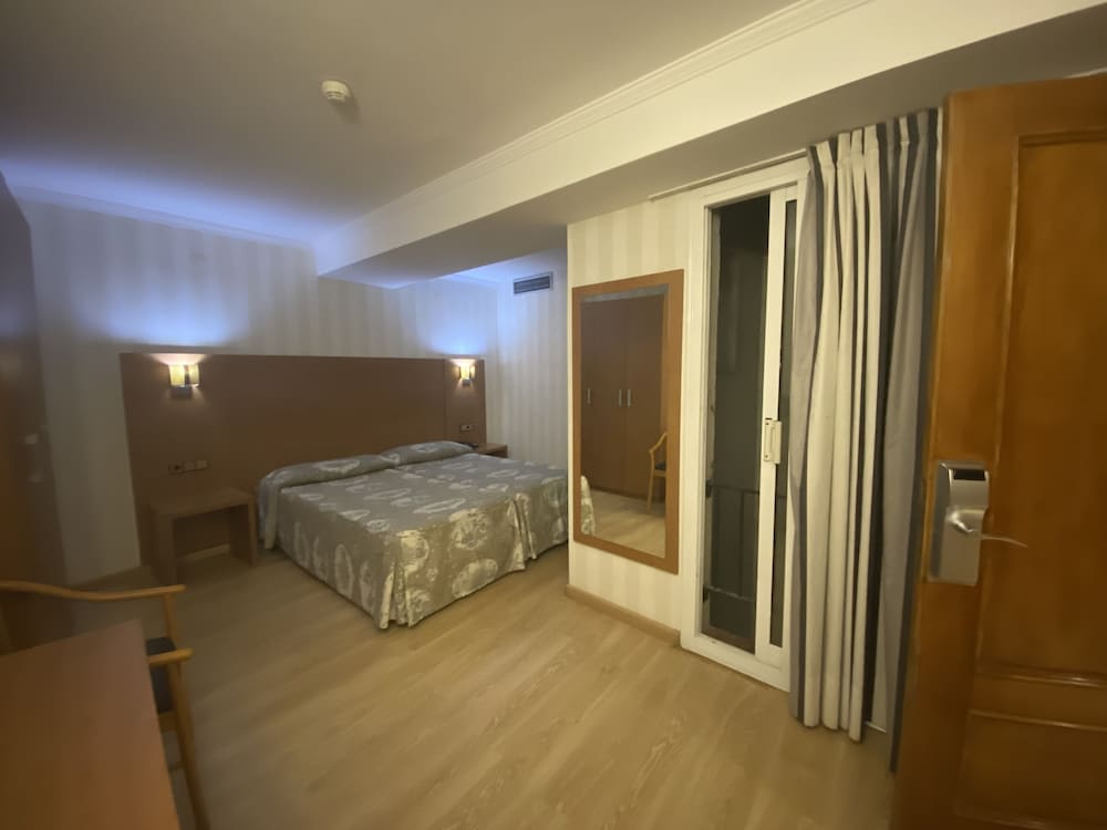 Habitación Doble (Interior)
