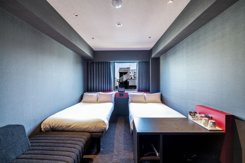 Twin Room - Photo 4