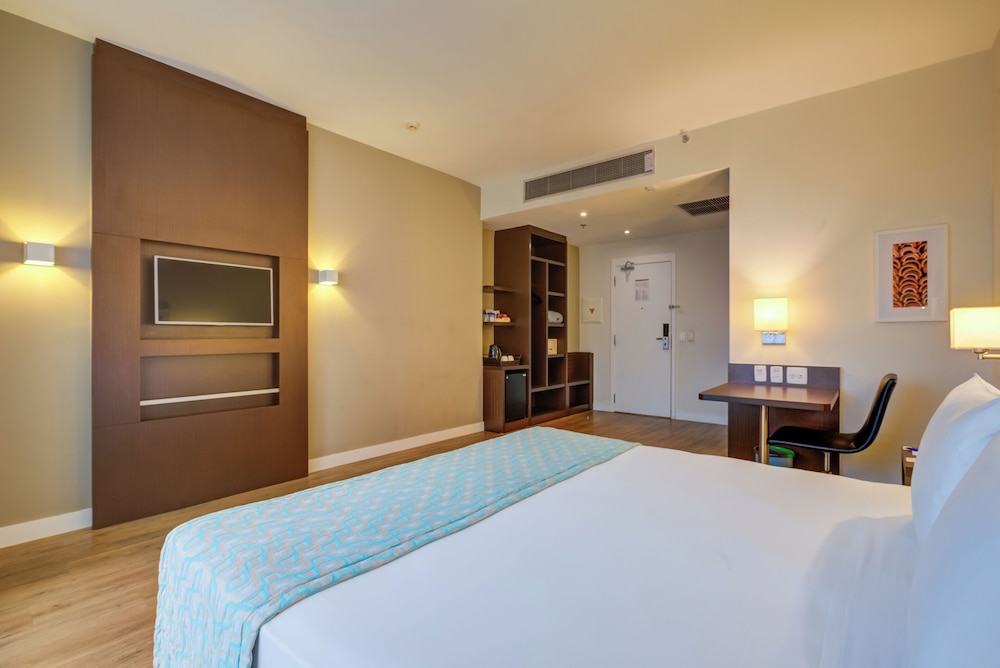 Deluxe Double Room photo 2