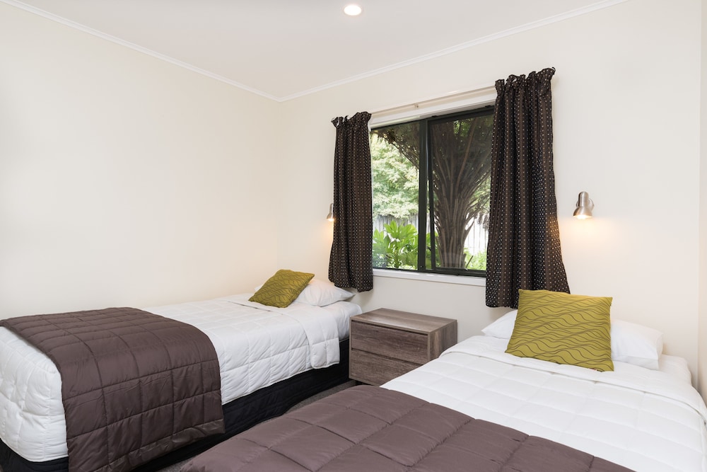 Family Apartment, 2 Bedrooms photo 2