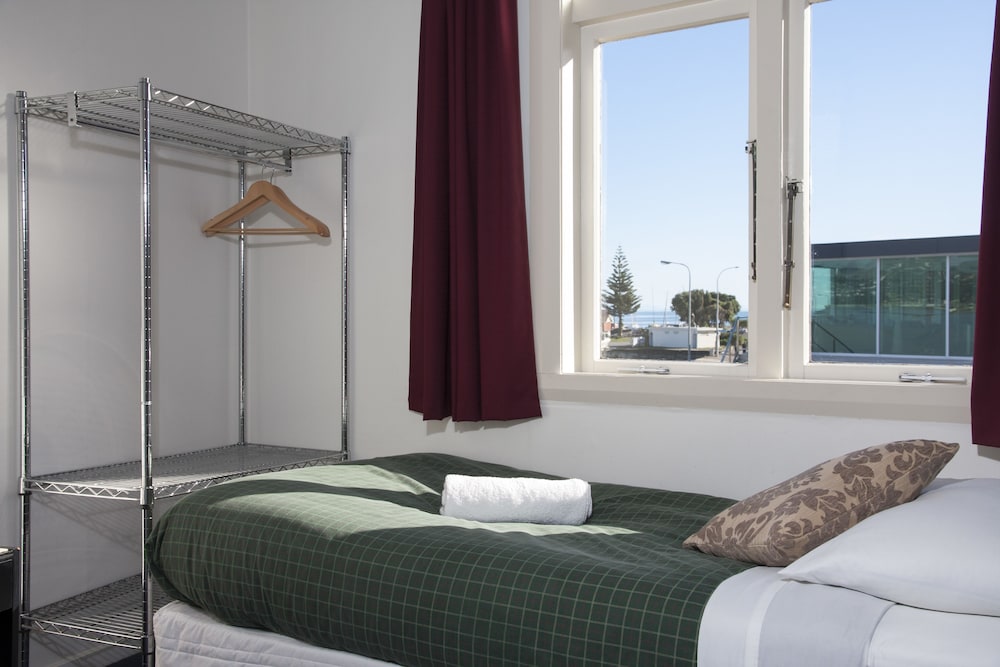 Standard Single Room (Shared Bathroom) photo 1