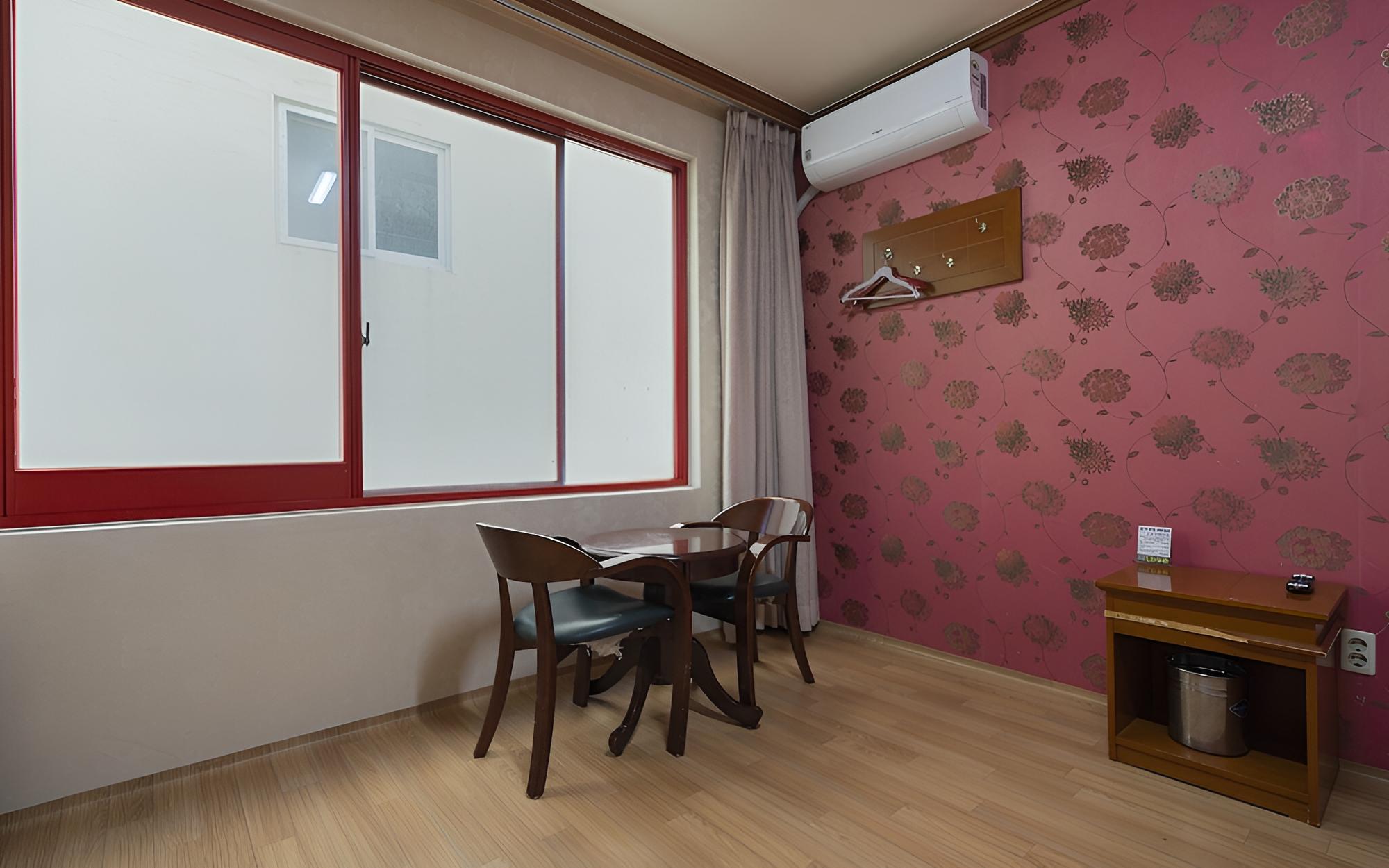 Room (Deluxe room) - Photo 4